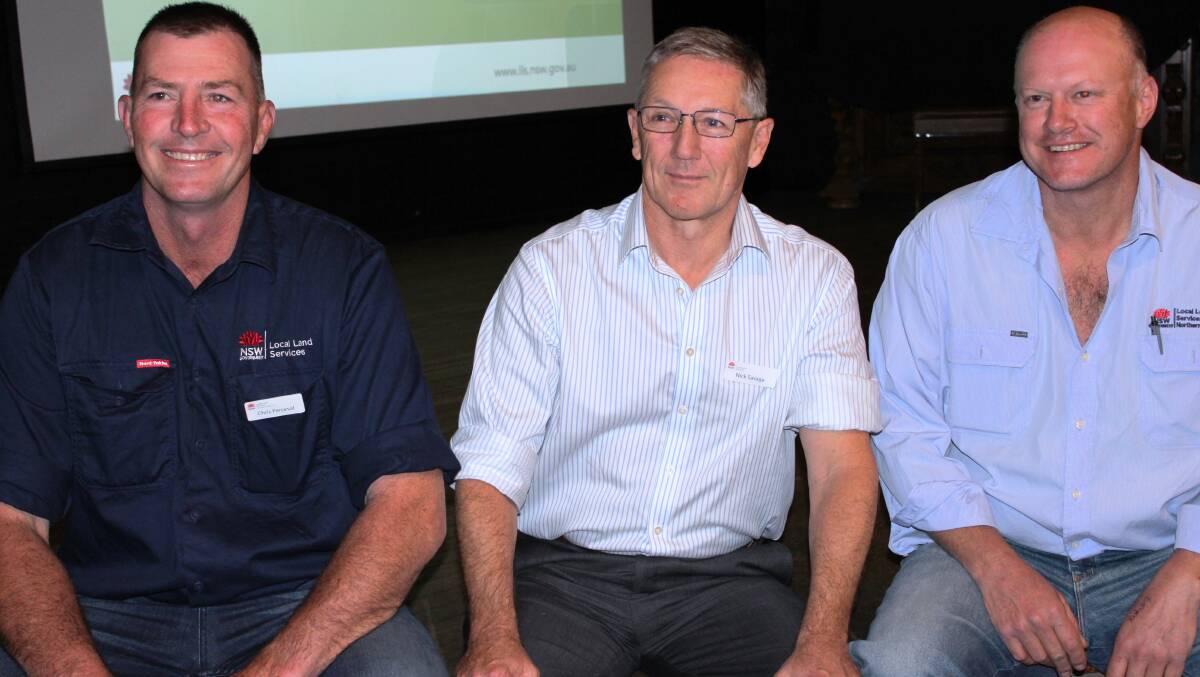 Chris Perceval, Sustainable Land Management Officer based in Inverell, Nick Savage, Sustainable Land Management - Director Regional Operations and Andrew Davidson, Sustainable Land Management Officer based in Tenterfield at the Inverell information session.
