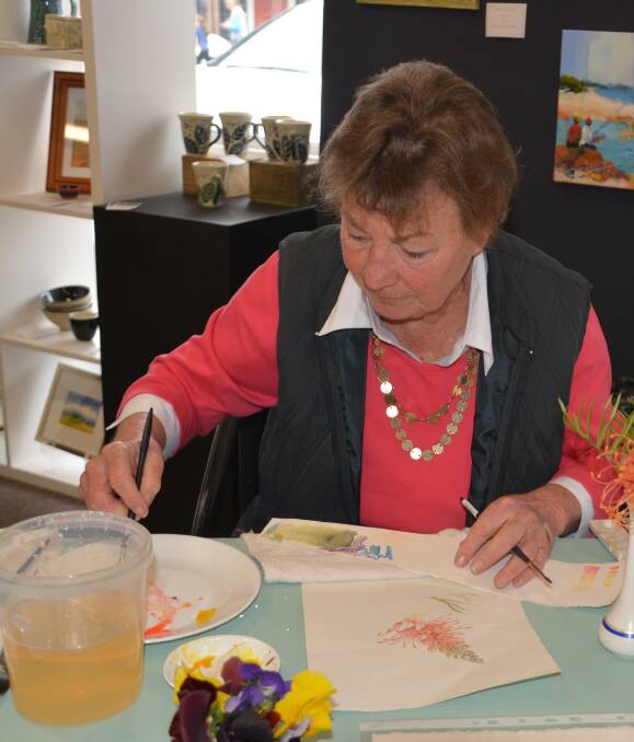 CREATIVE ZONE: Artist Nola Sindel treated exhibit-goers to a demonstration of the process to create her gorgeous watercolours.