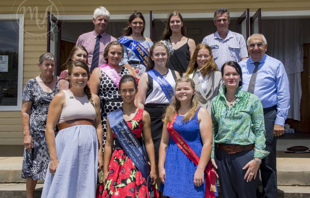 Front Row: Judge Gabriella Elder-Robinson of Warchope, Imahn Pholi of Alstonville, Samantha Deibert of Grafton, Judge Belinda Dockrill of Tenterfield; Middle row: President Margaret Martin of Woodenbong, Ashley Ebbott of Bangalow, Teah Carter of Kyogle, Nicole Cowling of Maclean, Penny Lee of Woodenbong, Hon. Thomas George MP for Lismore; back row: Sam Stephens Far North Coast Group One Rep from Alstonville, Brooke Felsch of Lismore North Coast National, Georgia Williams of Mullumbimby, Terry Serone Group One President of Casino. (Photo by MA Shutter Photography.)