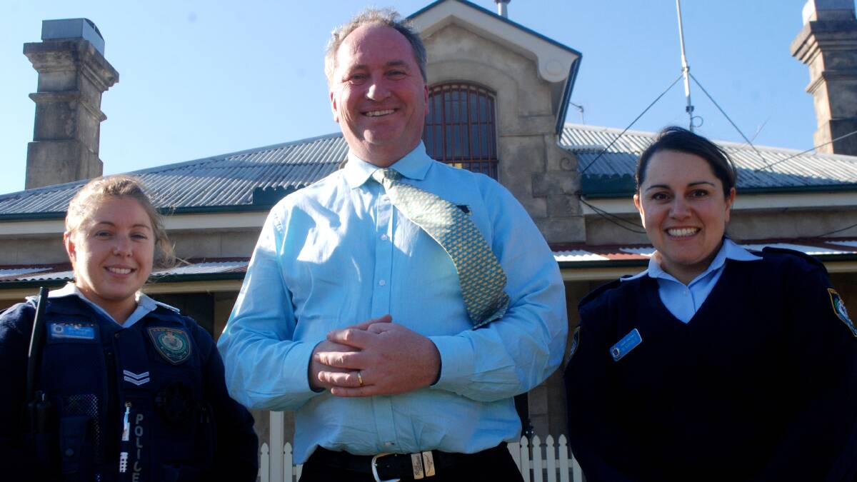 ICE BATTLE: Tenterfield Police officers Steph Howe and Miranda Kapsalis with Member for New England Barnaby Joyce.