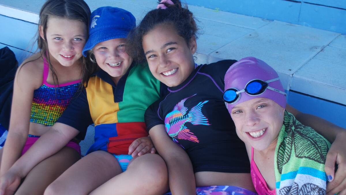 Last week saw St Joseph's and Sir Henry Parkes hold their respective swimming carnivals. Take a look through a few photos from both events.