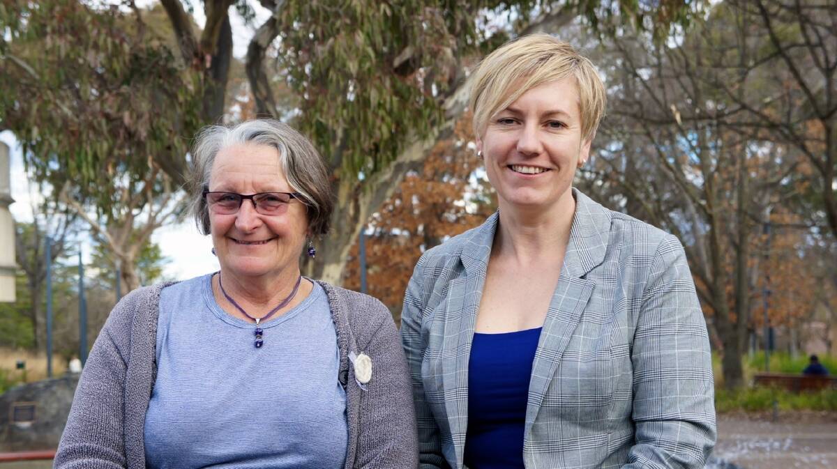 Greens candidate for New England Pat Schultz (left) with Greens senate candidate Cate Faehrmann.