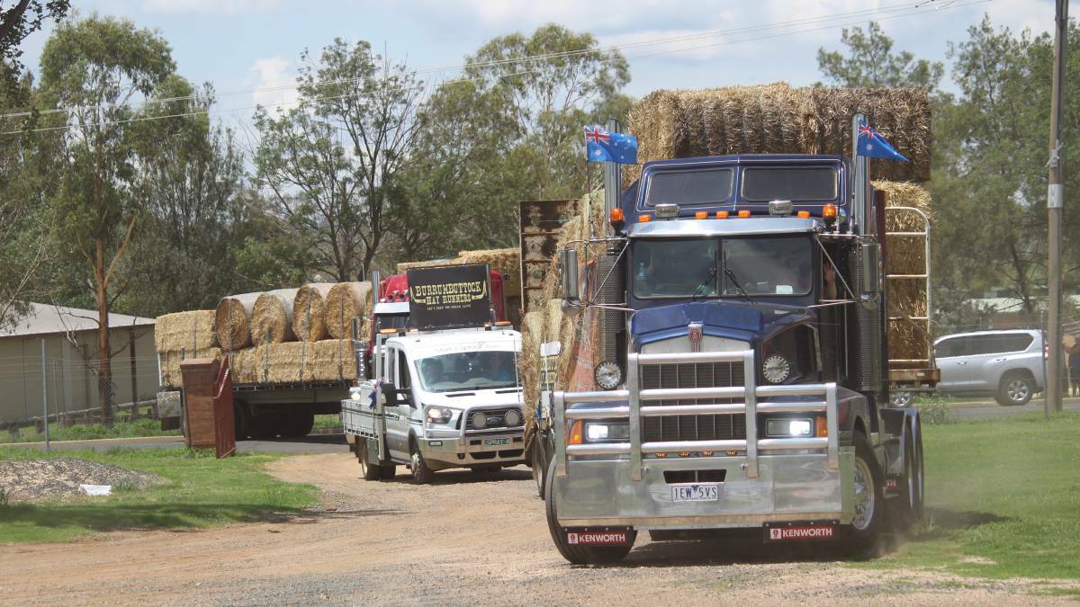 Drought relief by the truckload arrives in Armidale.