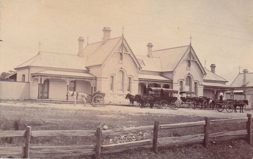 GOLDEN AGE: The steam industry was booming and by 1918 Tenterfield Railway Station was a major employer in the area. Picture: Supplied