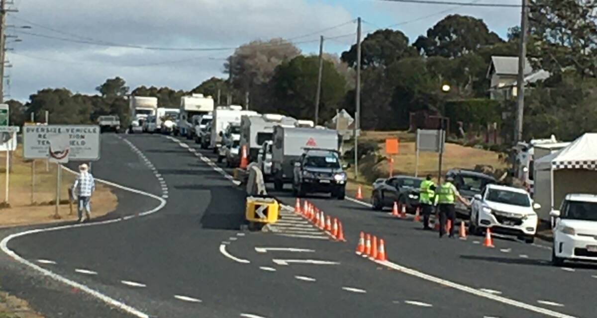 Traffic at the Queensland border at Wallangarra.