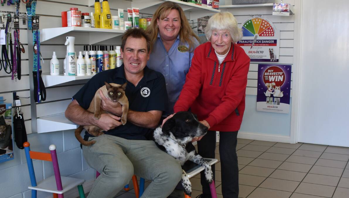 Vet Luke Annetts, council ranger Leah Osborne and Tenterfield RSPCA secretary Norma Ovenden are all keen to see pets desexed during September.