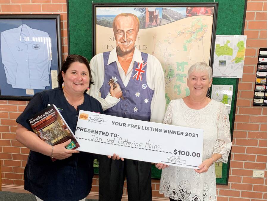 Natalee McCosker caught up with Charlie Mains (and another Tenterfield local) at the Visitor Information Centre to celebrate her win of a $100 voucher to spend with any advertising business. The Free Listing form submitted by Charlie and husband Ian was drawn from 200 entries.