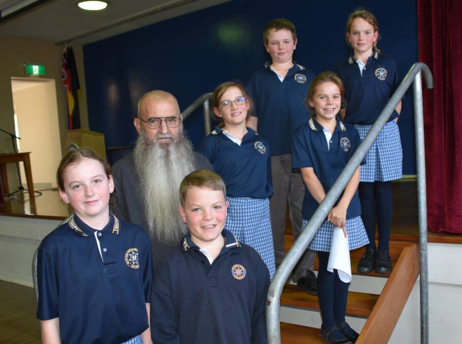 Adjudicator Wayne Lusty had a tough time choosing who will represent the school at the next level. Going to Inverell will be (from left) Tiffany and Archie (years 5&6) and Jessica and Beth (years 3&4), with Jed and Larissa as the 5&6 reserves.