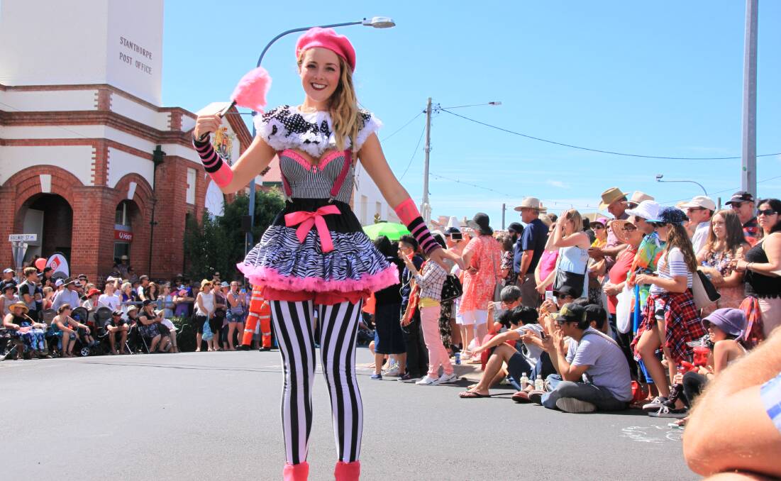 There's a big week of activities planned by our northern neighbours in Stanthorpe with the Apple & Grape Festival about to get underway, including busking championships this Saturday and the Grand Parade on March 7.