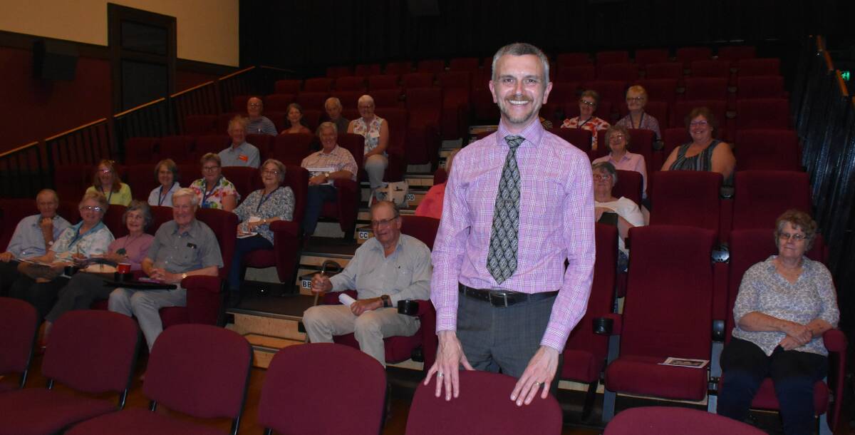Dr Peter Hobbins addressed an enthusiastic gathering of researchers at the Tenterfield Theatre on exploring medical records to piece together family history.