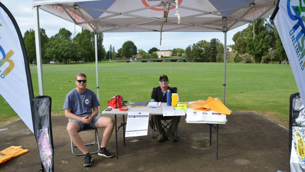 There were no queues to sign up for Cleanup Australia Day in Tenterfield, and Dylan Turner and Michael Davey man the desk.