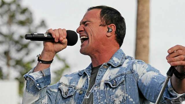 Shannon Noll is heading our way, with tickets now on sale for a concert at Tenterfield Showground as part of the inaugural Autumn Festival.