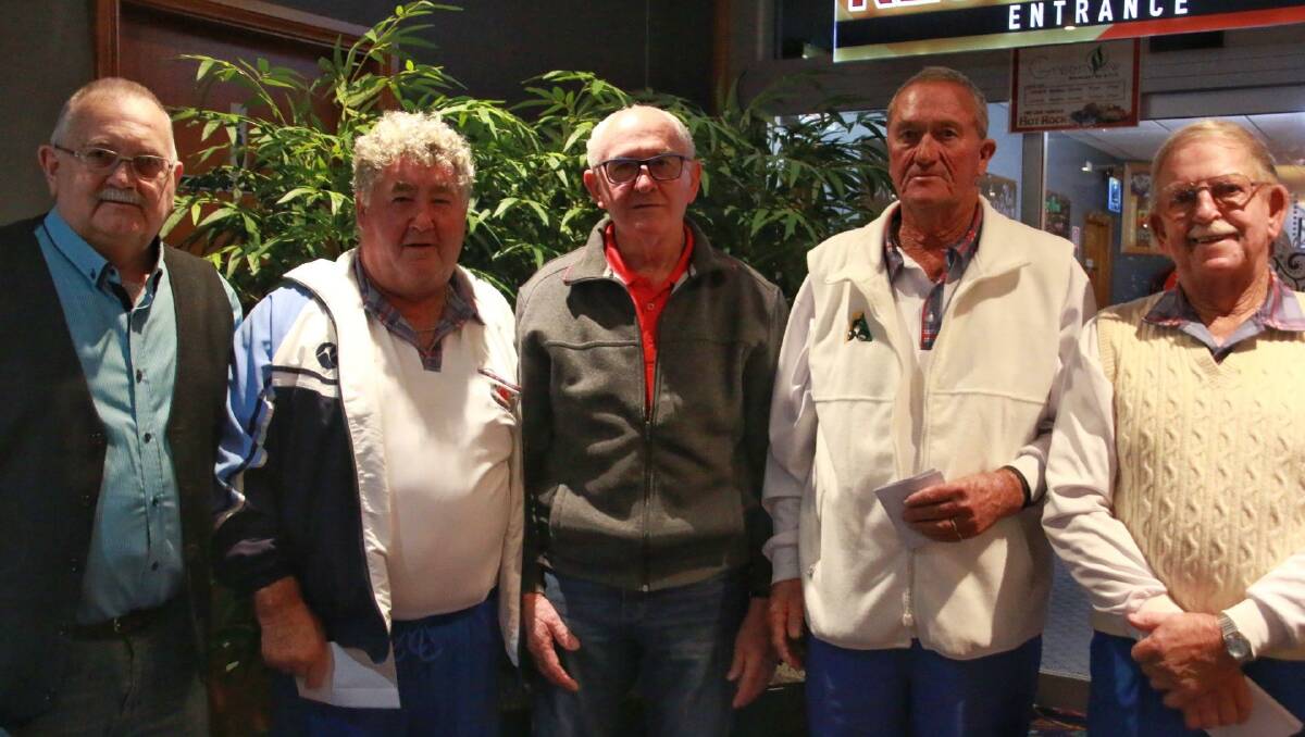 Third placegetters were the Glen Innes trio Ian Pringle, Robert Rees and Trevor Pevy.