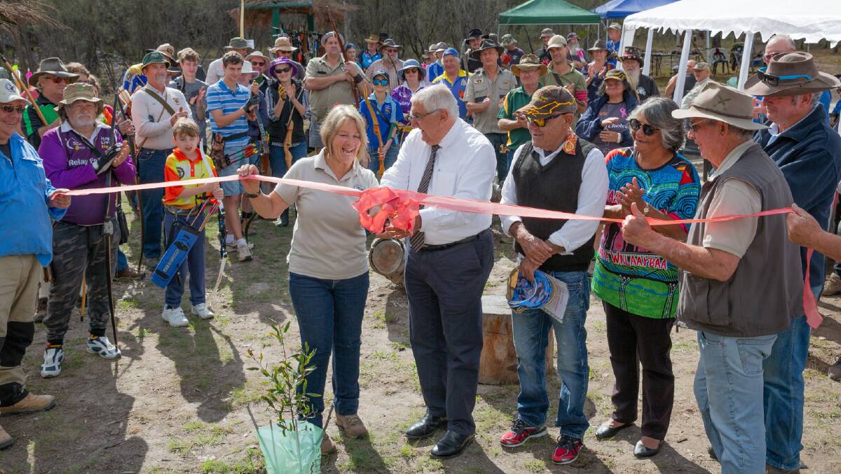 Tenterfield Traditional Archers' Marian Rogan and MP Thomas George officially open the 2018 National Muster held in the Tenterfield. Photo by Peter Reid.