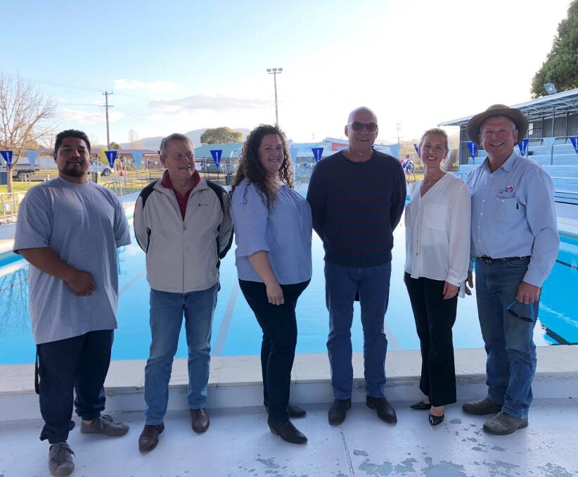 (From left) Josh Lavea, Deputy Mayor Don Forbes, Lauren Lavea, Justin Lemberg, council's Property, Building & Landscape Coordinator Heidi Ford and Mayor Peter 
Petty at the announcement of the pool management contract.