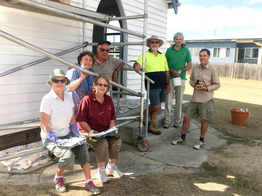Looking for a return gig near year are Mobile Mission Maintenance volunteers Lyn Groves and Robyn Jackson (seated) with Gwen Hall, Peter Groves, Phil Hall, Greg Jackson and Brian Stirk. Chris and Sue Mallam are absent from the photo.