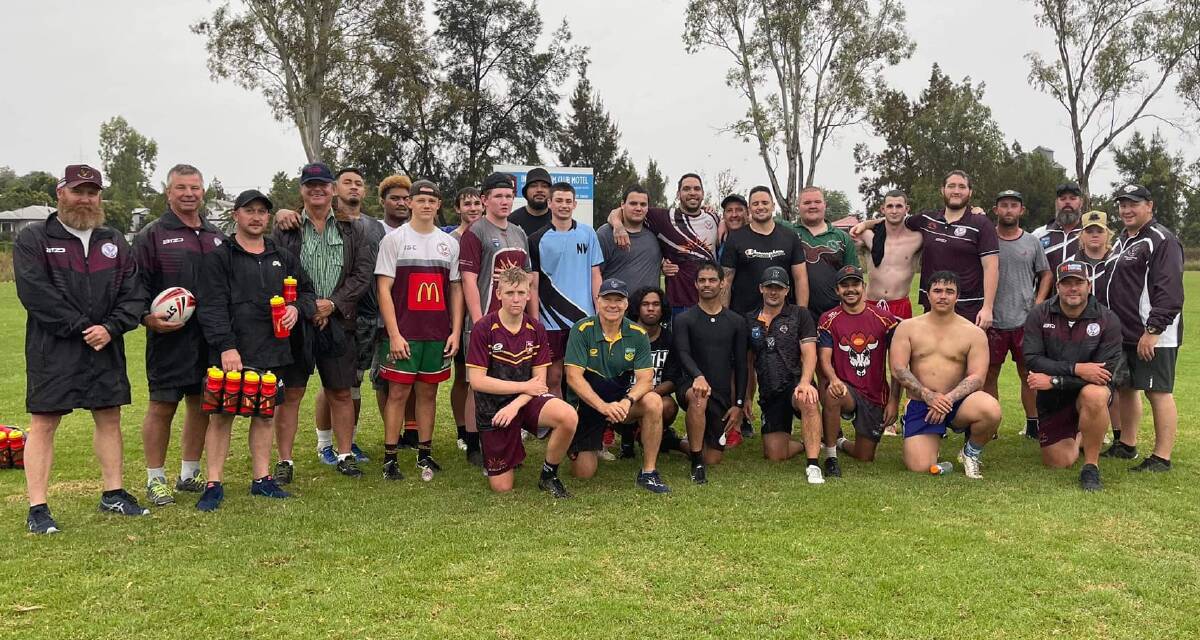The Inverell Hawks have had Tony Adams (front in green) mentor their players in previously. Picture by Inverell Hawks from file. 