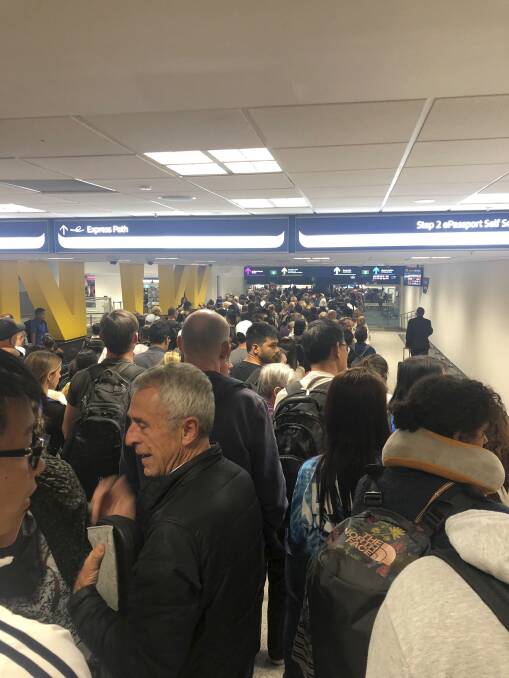 Sydney Airport chaos after the SmartGate passport system went down. Photo: Adam Liaw