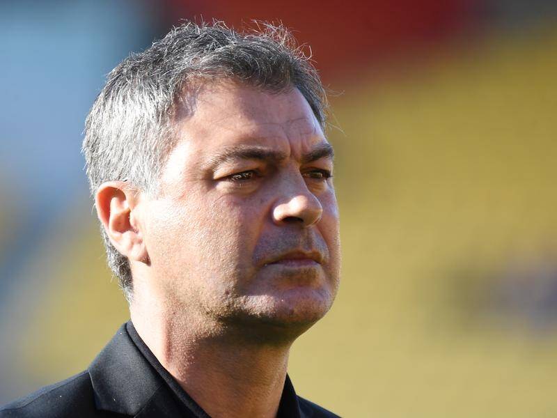 Mark Rudan's Wellington Phoenix have equalled their A-League club record of seven games unbeaten.