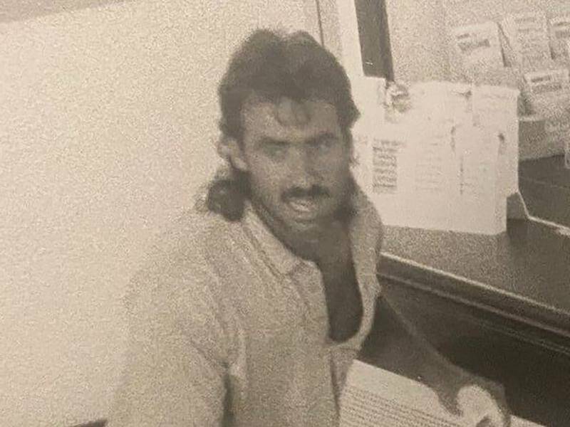 NSW Police are looking for the man who held up a bank in Rockdale in Sydney's south in 1990.
