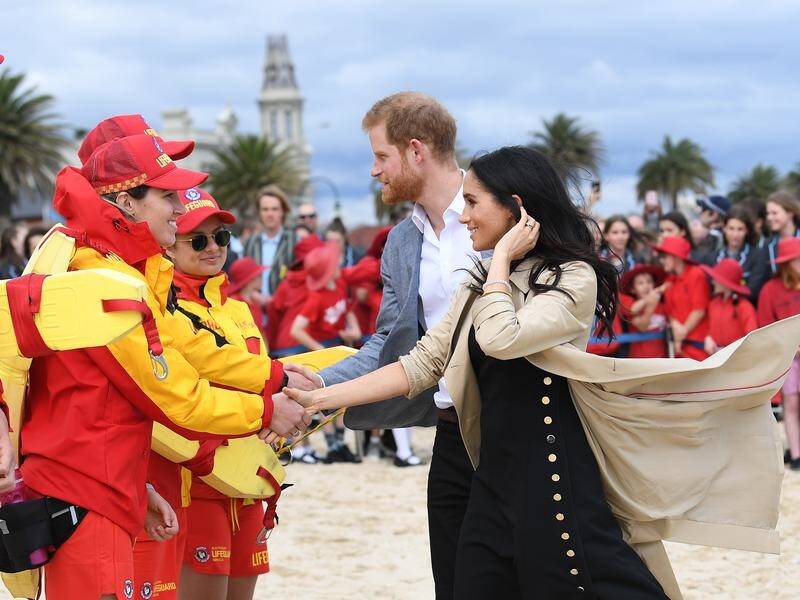 Prince Harry and Meghan ended their Melbourne trip with a visit to the beach.